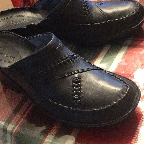 Clarks - Picture 5 of 6